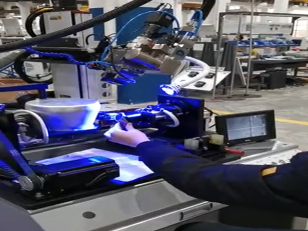 管道焊接工藝有哪些 管道焊接機(jī)器人