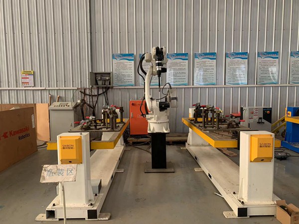 焊接機器人現場焊接 焊接機器人廠家怎么選?