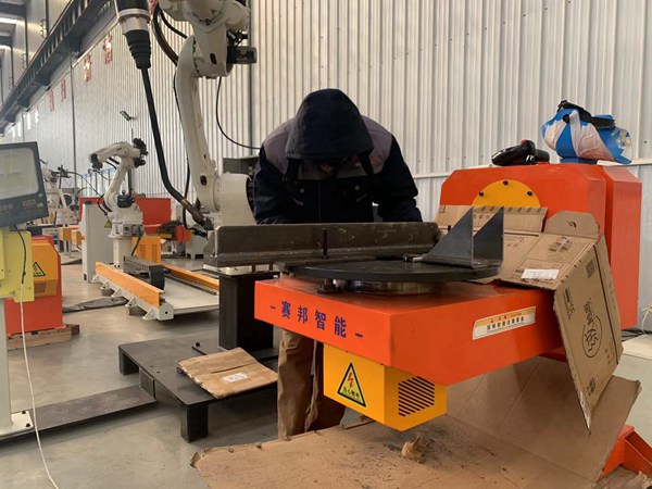 焊接變位機圖片展示 焊接變位機旋轉工作臺的特點