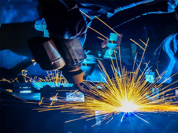 自動焊接機器人成為工業主流趨勢? 自動焊接機器人成為工業主流趨勢?