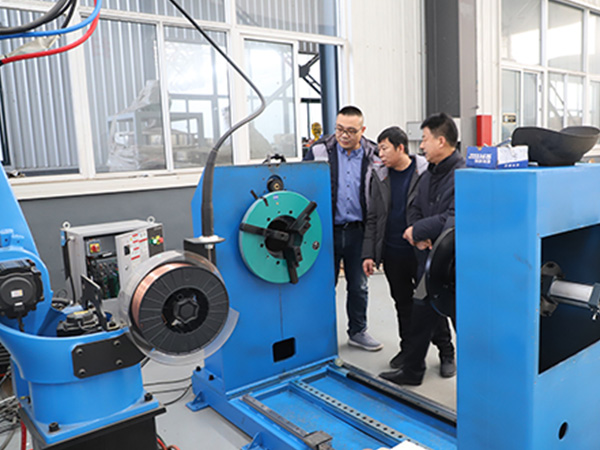 使用激光焊接機器人對不同厚度鋼板的應用 使用激光焊接機器人對不同厚度鋼板的應用