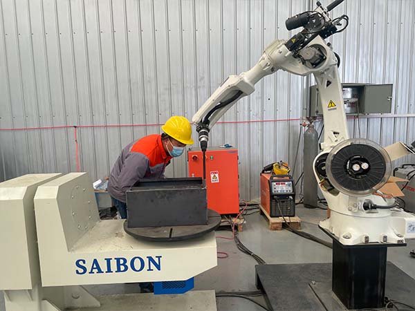 小型焊接機器人多少錢 小型焊接機器人多少錢
